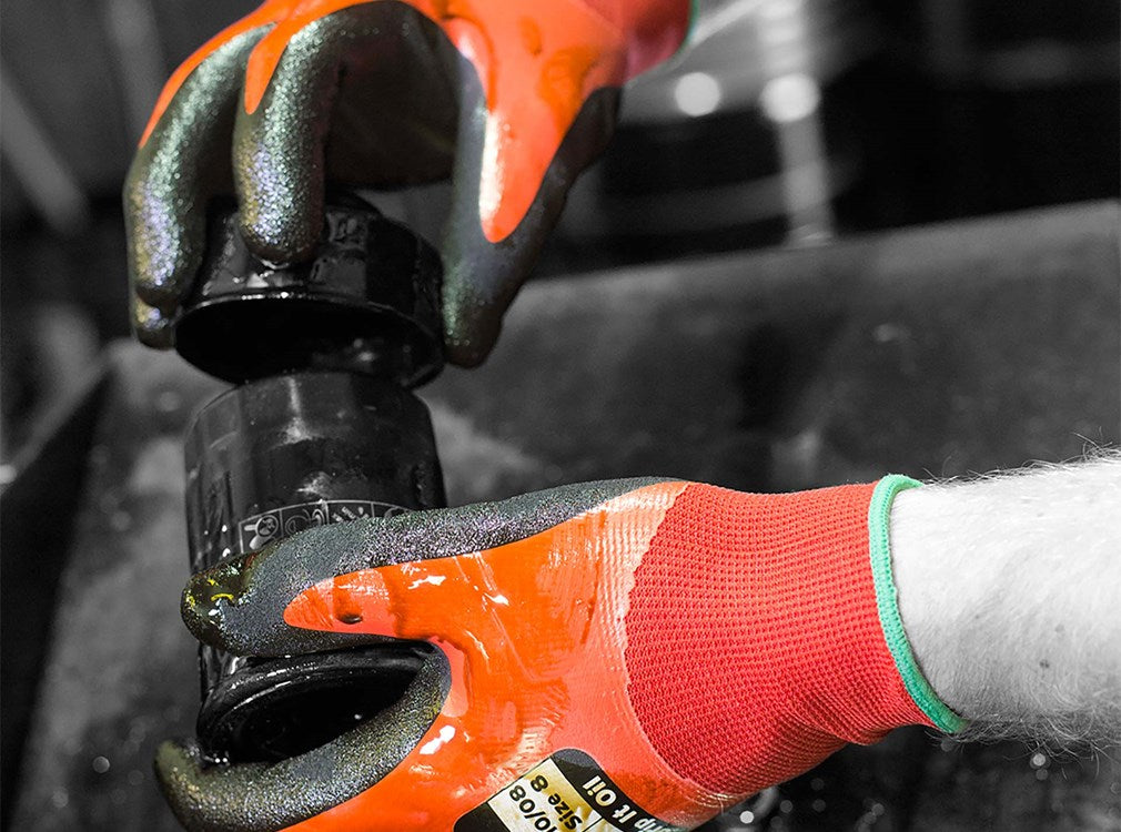 Polyco Grip It Oil Dual Nitrile Coated Glove EN 388 Level 4 Abrasion Protection