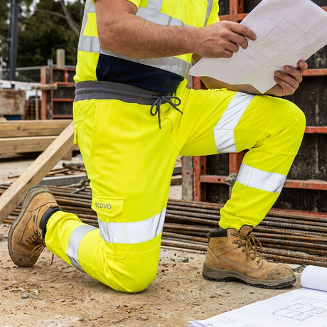 Leo Workwear Hi Vis Stretch Trousers Yellow ISO 20471